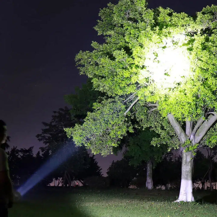 Taschenlampe 100.000 Lumen